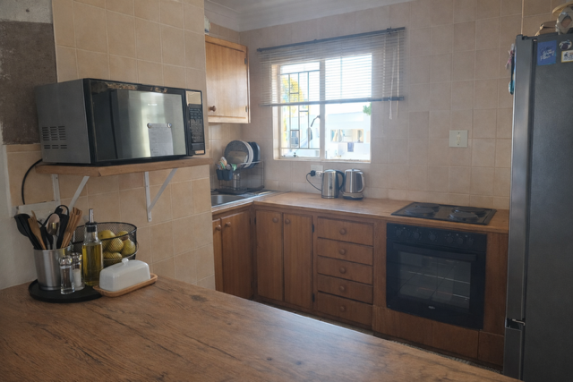 2 Bedroom Property for Sale in Langenhovenpark Free State